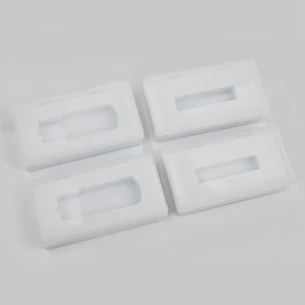 Plastična škatla za pomnilniške kartice
