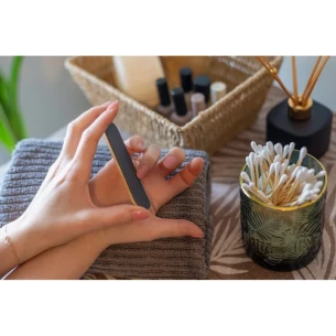 Olivia bambusova pilica za nohte - les