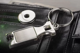 SPRITI obesek za ključe - srebrn