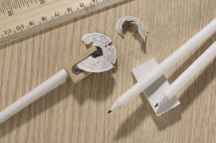 OLOV papirnati svinčnik - Bela